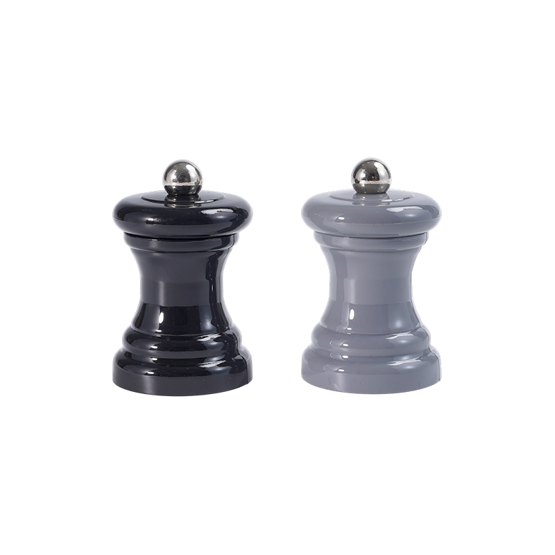 Einstellbare manuelle Pfeffermühle aus Kunststoff